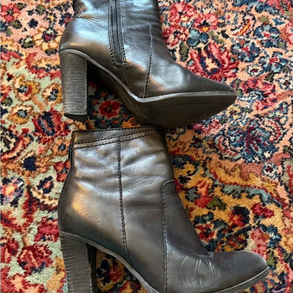 Black Leather Heeled Ankle Boots